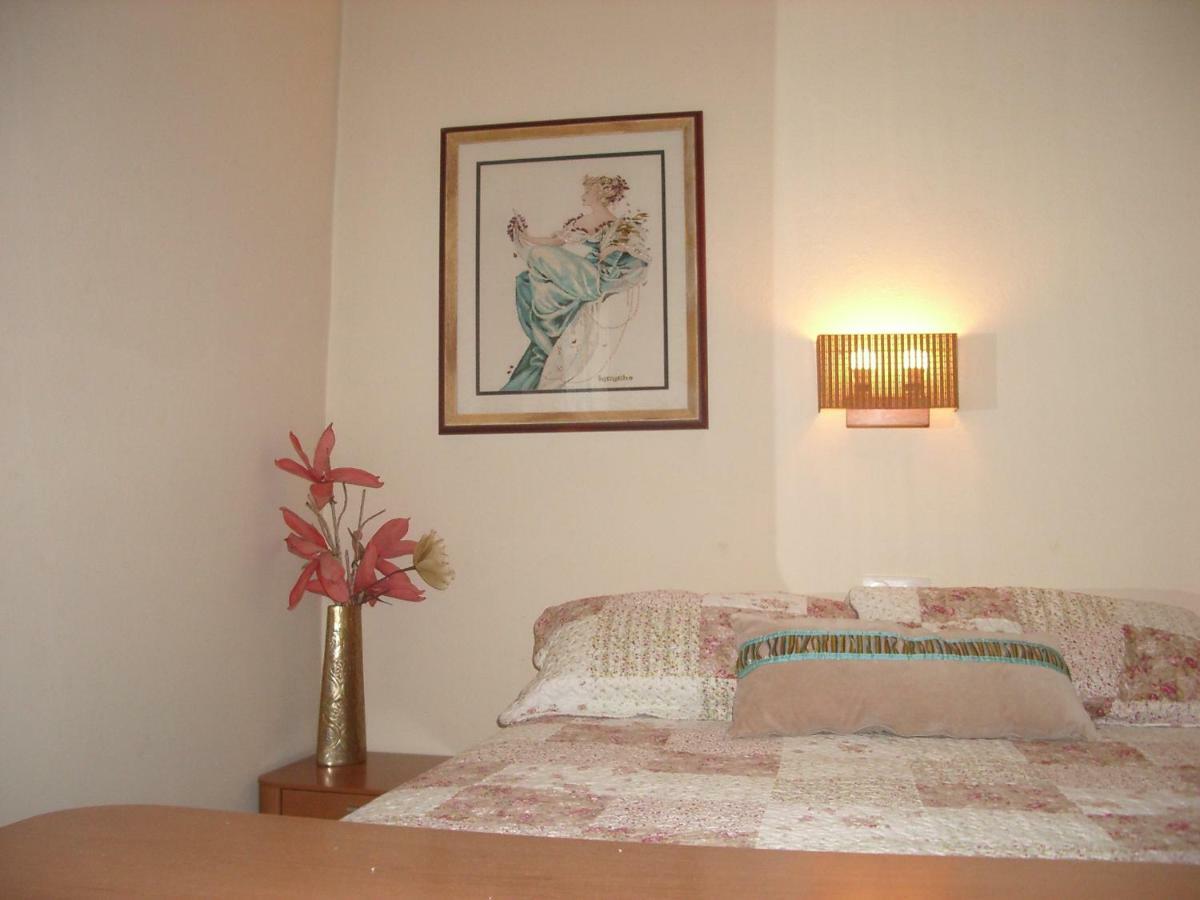 Habitacion En Tamariu Buitenkant foto